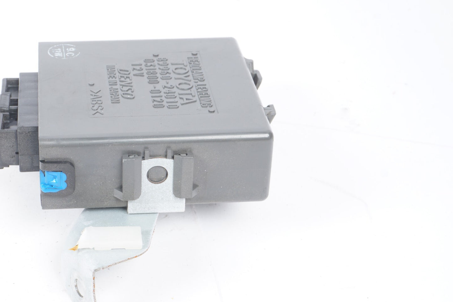 2002-2010 Lexus SC430 Headlight Control Module 89960-24010 OEM