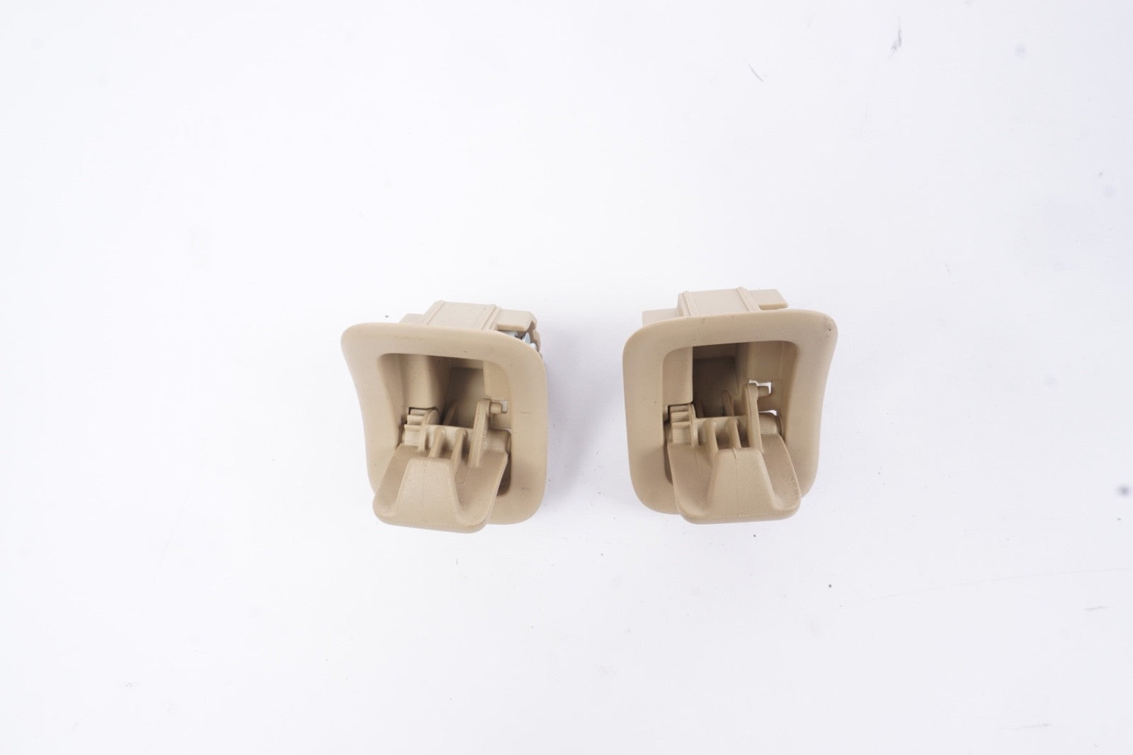 2007 - 2013 Mercedes W221 S550 coat hook set, 2218100040, tan