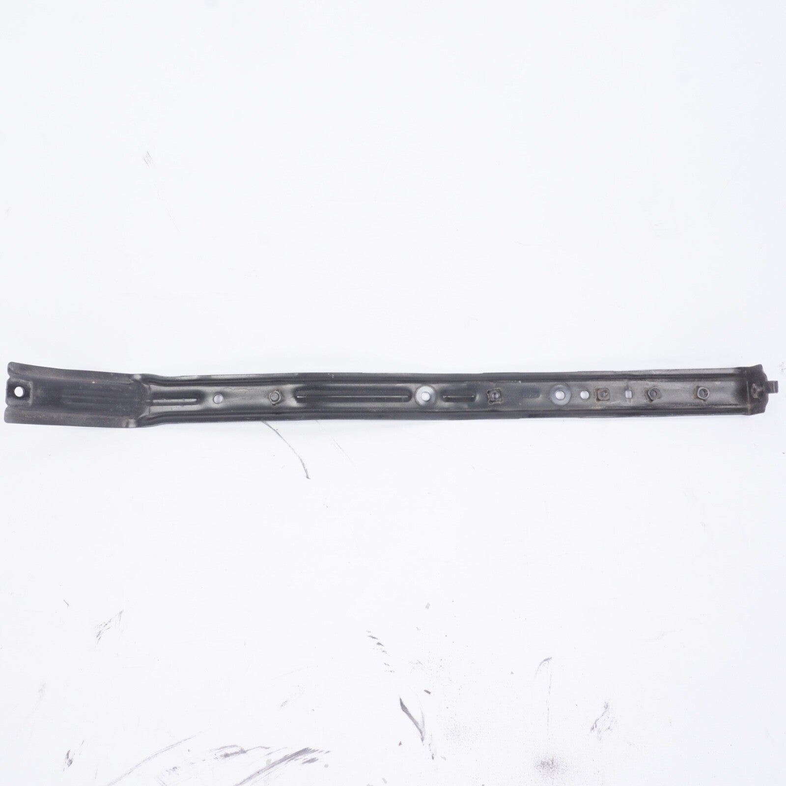 2018 - 2020 HONDA ODYSSEY FRONT RADIATOR CENTER MOUNT SUPPORT BRACKET OEM