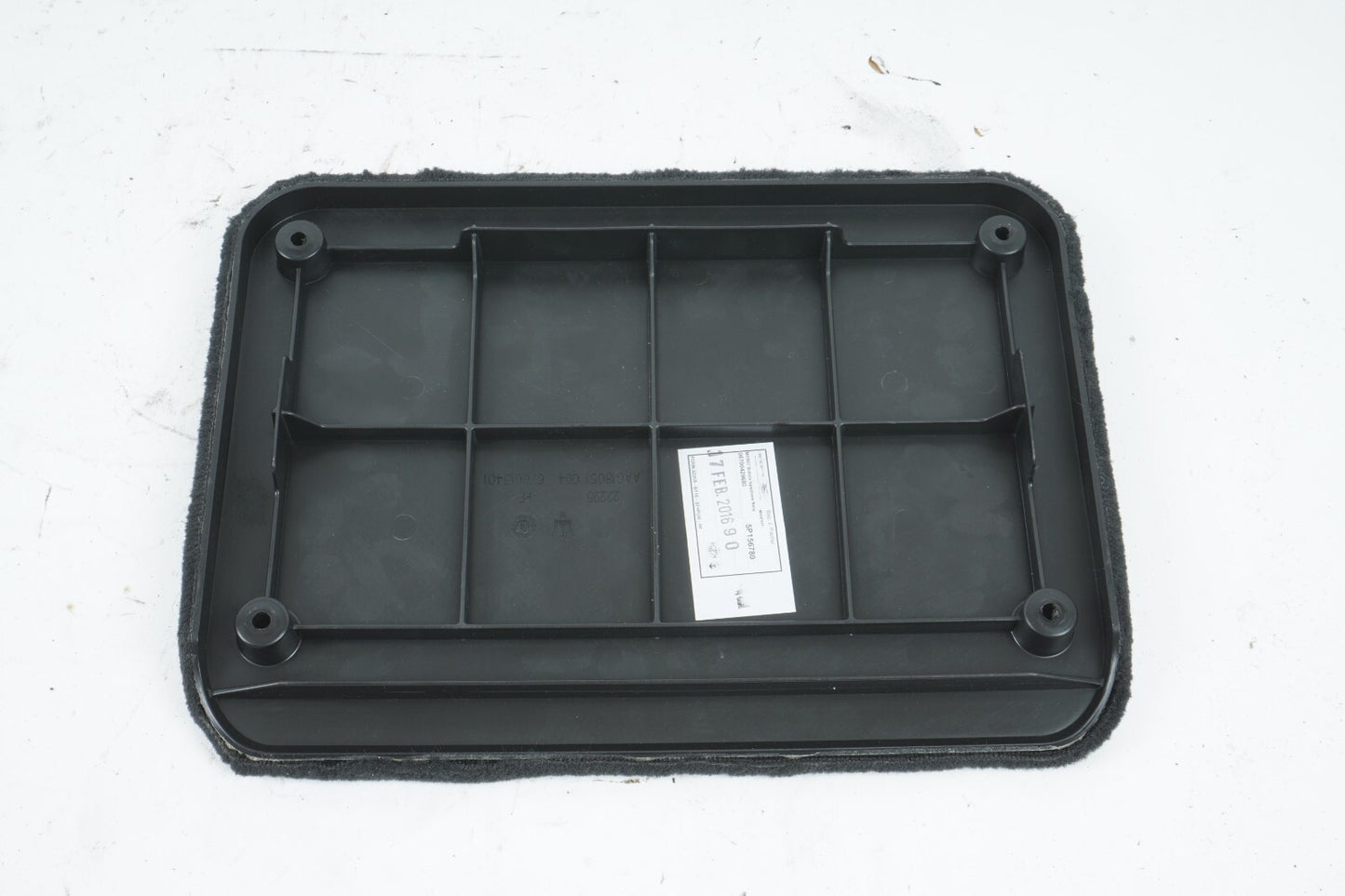 14 - 20 MASERATI QUATTROPORTE FRONT RIGHT PASS FLOOR ACCESS COVER 670013401 OEM