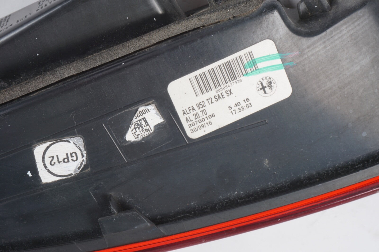 2017-2020 ALFA ROMEO GULIA LEFT DRIVER LED INNER TAILLIGHT OEM