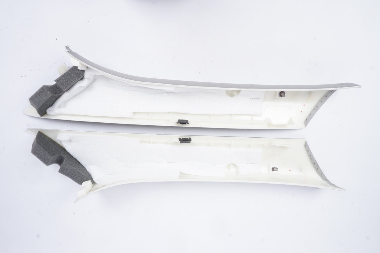 2006 - 2011 MERCEDES ML CLASS ML350 A PILLAR TRIM PANEL OEM GRAY LEFT RIGHT PAIR