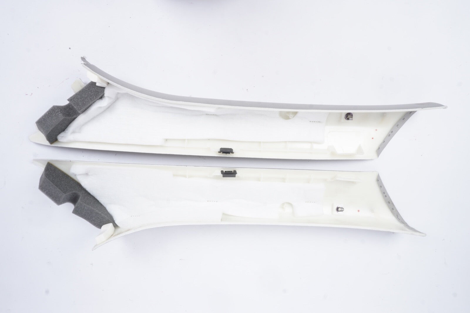 2006 - 2011 MERCEDES ML CLASS ML350 A PILLAR TRIM PANEL OEM GRAY LEFT RIGHT PAIR