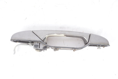 2007 - 2013 Chevy Suburban REAR RIGHT PASSENGER SIDE EXTERIOR DOOR HANDLE OEM