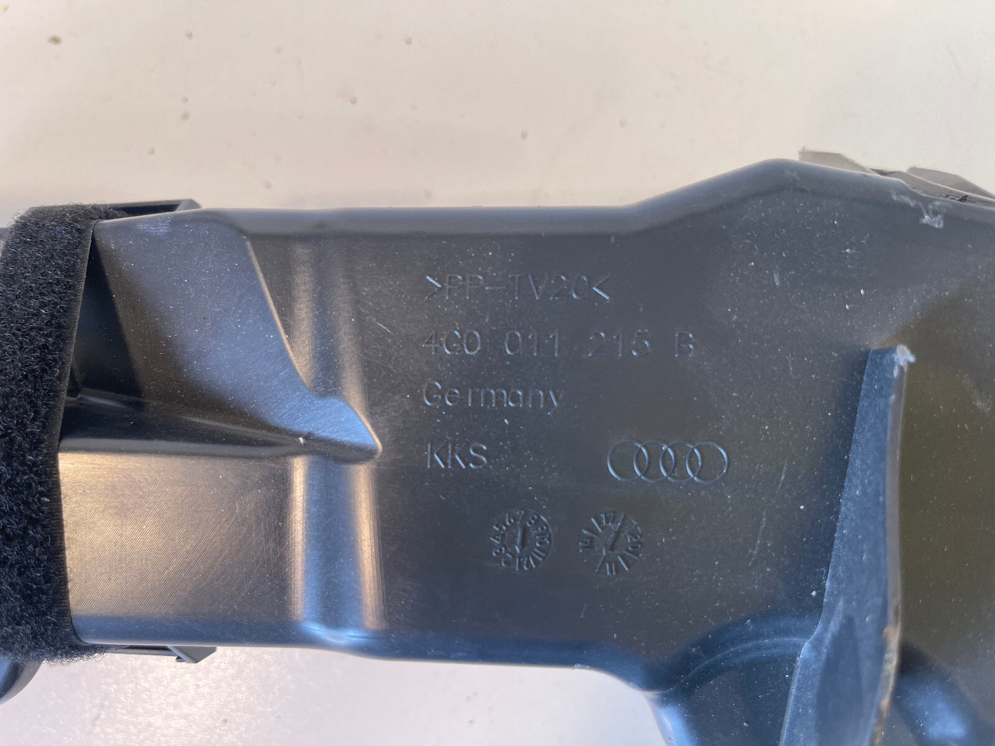 12 13 14 15 16 17 AUDI A7 SPARE TIRE JACK W/ HOLDER HOUSING 4G0011215B OEM
