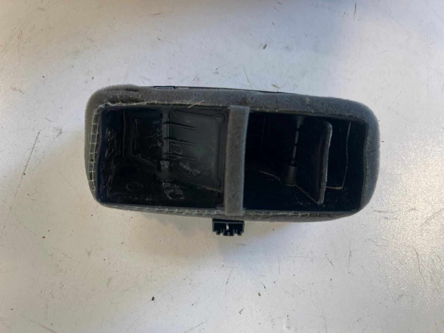 2012-2017 AUDI A6 A7 REAR CONSOLE HVAC AC AIR VENT 4G0819203 OEM