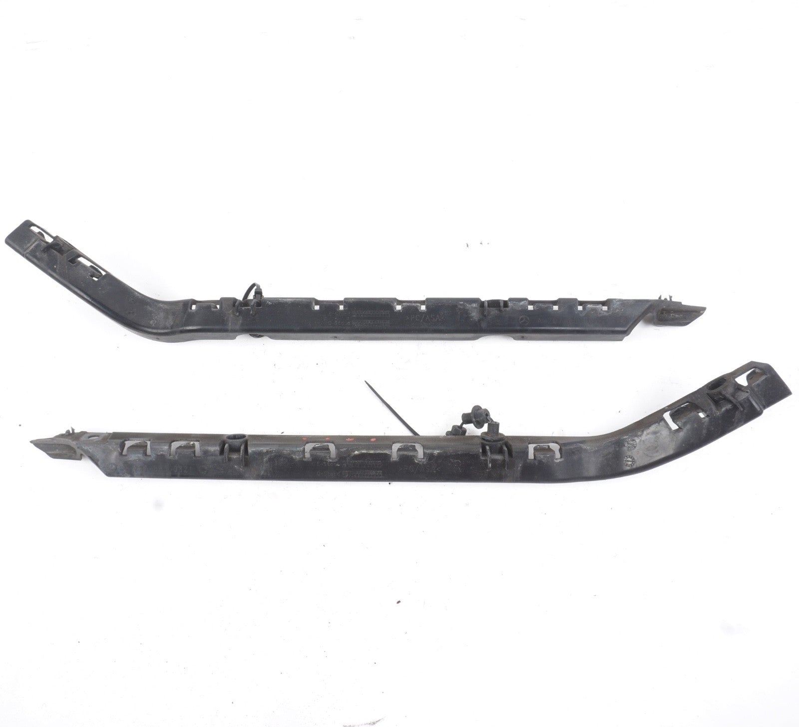 2012 - 2017 Mercedes E350 E550 Rear Right Left Bumper Bracket Side Retainer