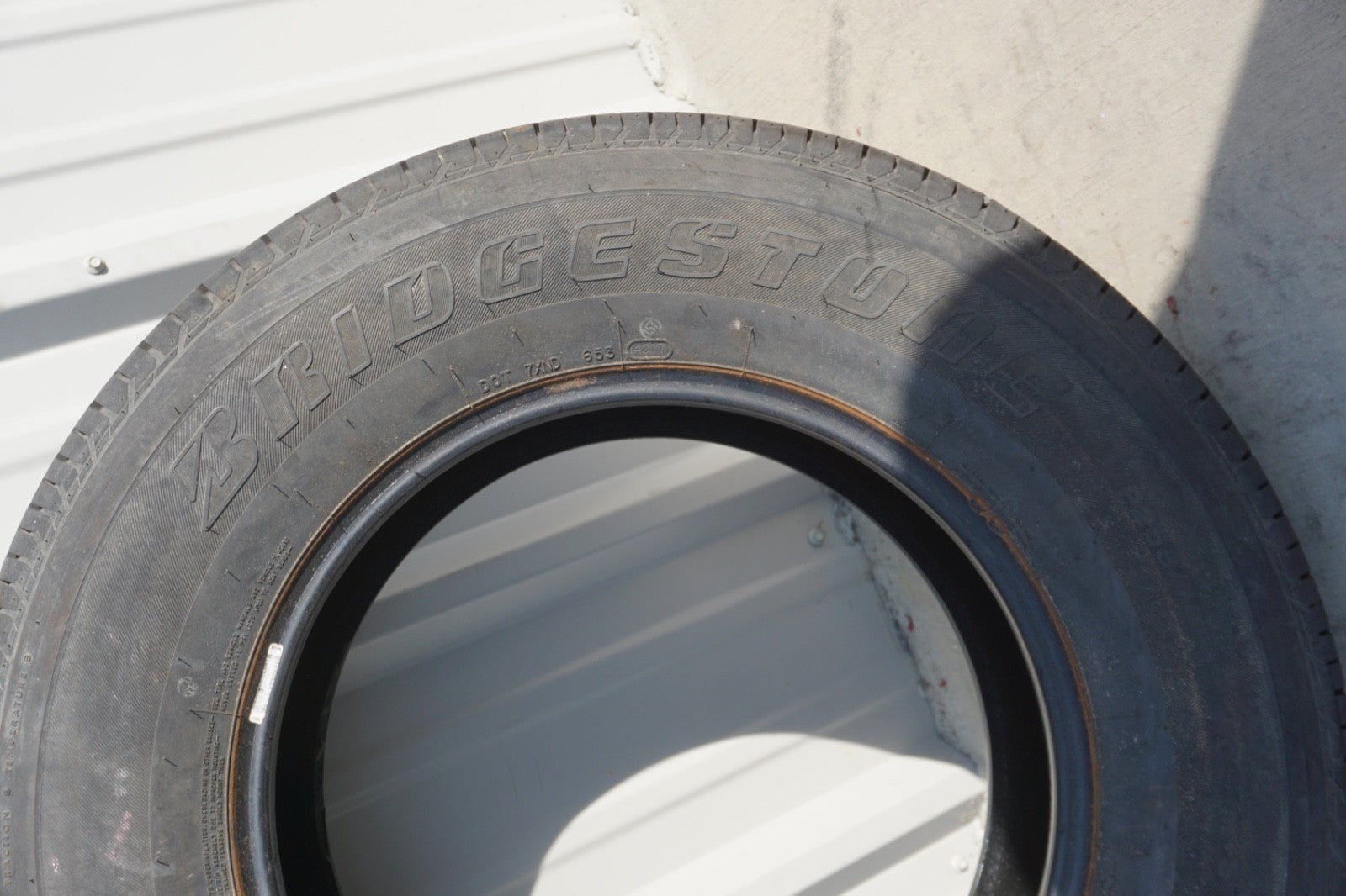 Used 255/70R17 Bridgestone Dueler H/T 684 II 110S - 6/32 - Tire