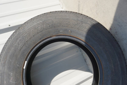 Used 255/70R17 Bridgestone Dueler H/T 684 II 110S - 6/32 - Tire