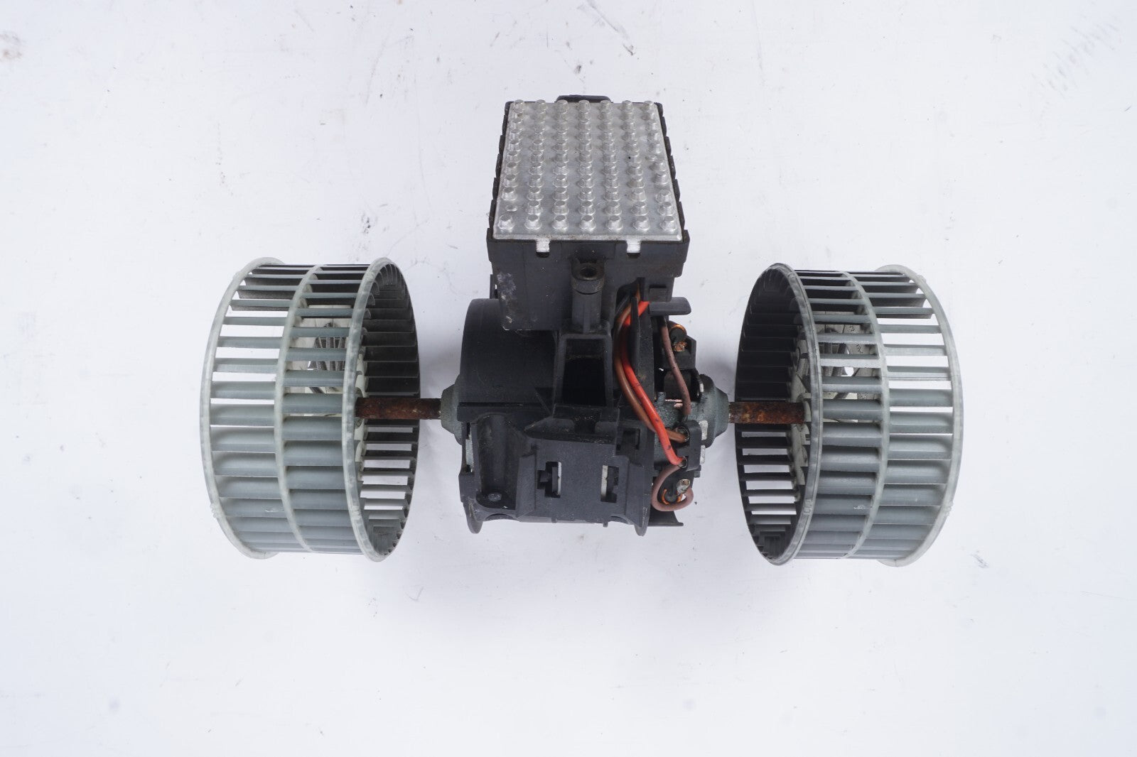 2004 - 2010  BMW 650i E63 E64 Blower Motor & Resistor OEM