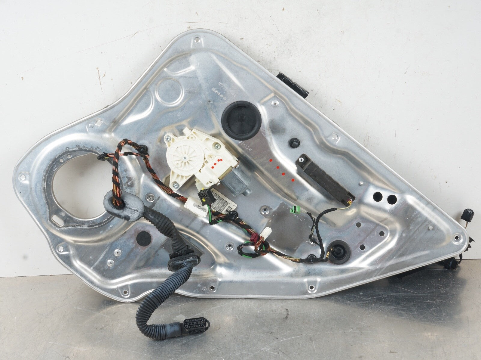 08-14 Mercedes W204 Sdn C250 C300 C350 Rear Right Door Window Regulator Motor