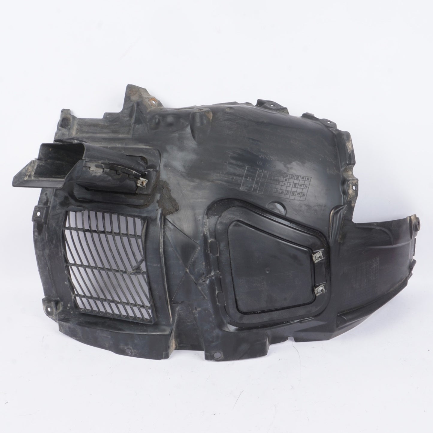 2012-18 BMW 650i 640i F13 FRONT LEFT SIDE FORWARD FENDER LINER SPLASH SHIELD OEM