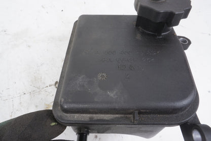08-15 Mercedes W204 C250 C350 Power Steering Pump Reservoir Tank 0004602983 OEM