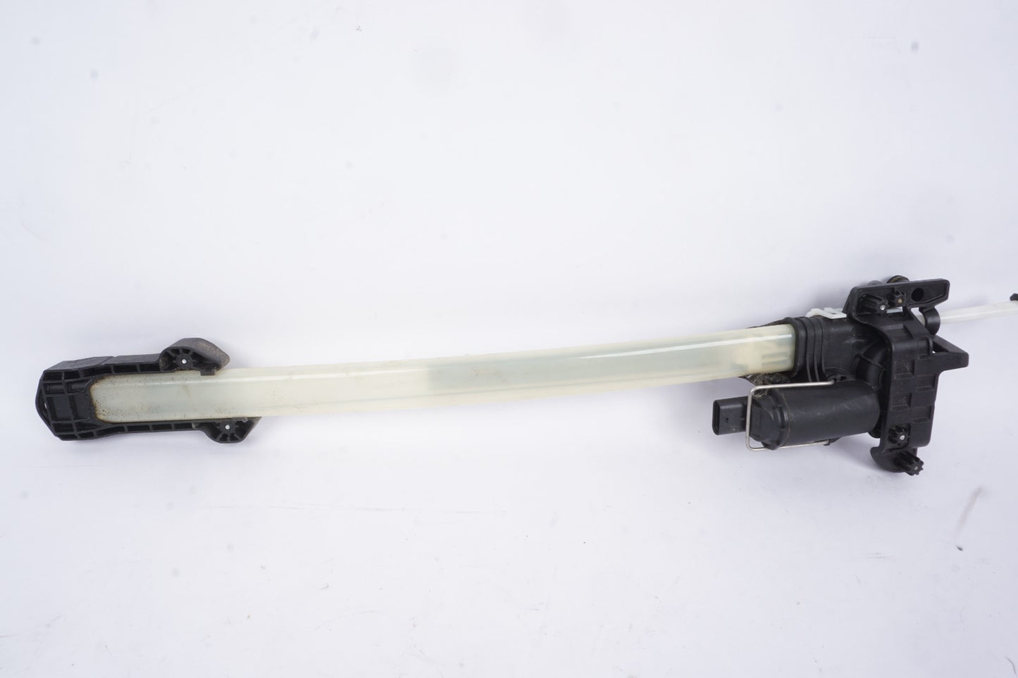 2011 -  2018 AUDI A8 QUATTRO LONG SHADE WINDOW BLIND MOTOR REAR LEFT OEM