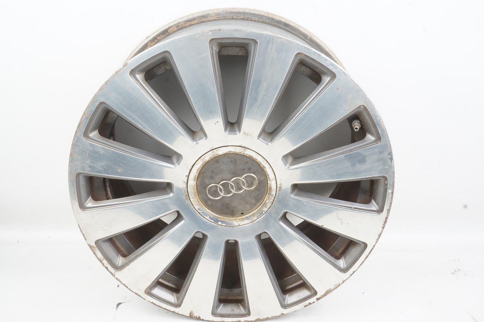 2004 - 2010 Audi A8 S8 A8 Quattro OEM Wheel Rim 4E0601025 OEM