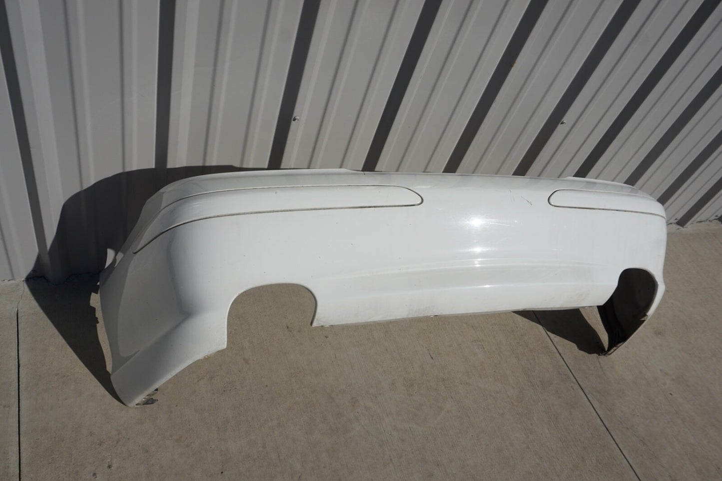 03-08 Mercedes R230 SL550 SL500 Rear Bumper Cover Assembly Oem