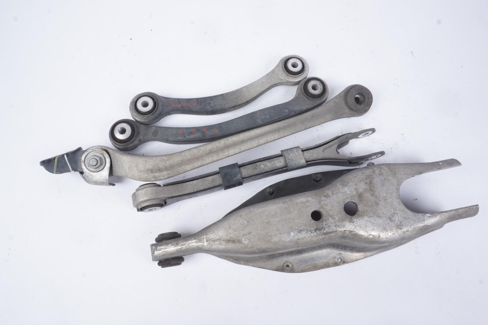 03 - 06 MERCEDES SL500 R230 ROADSTER REAR RIGHT SUSPENSION CONTROL ARMS ARM SET