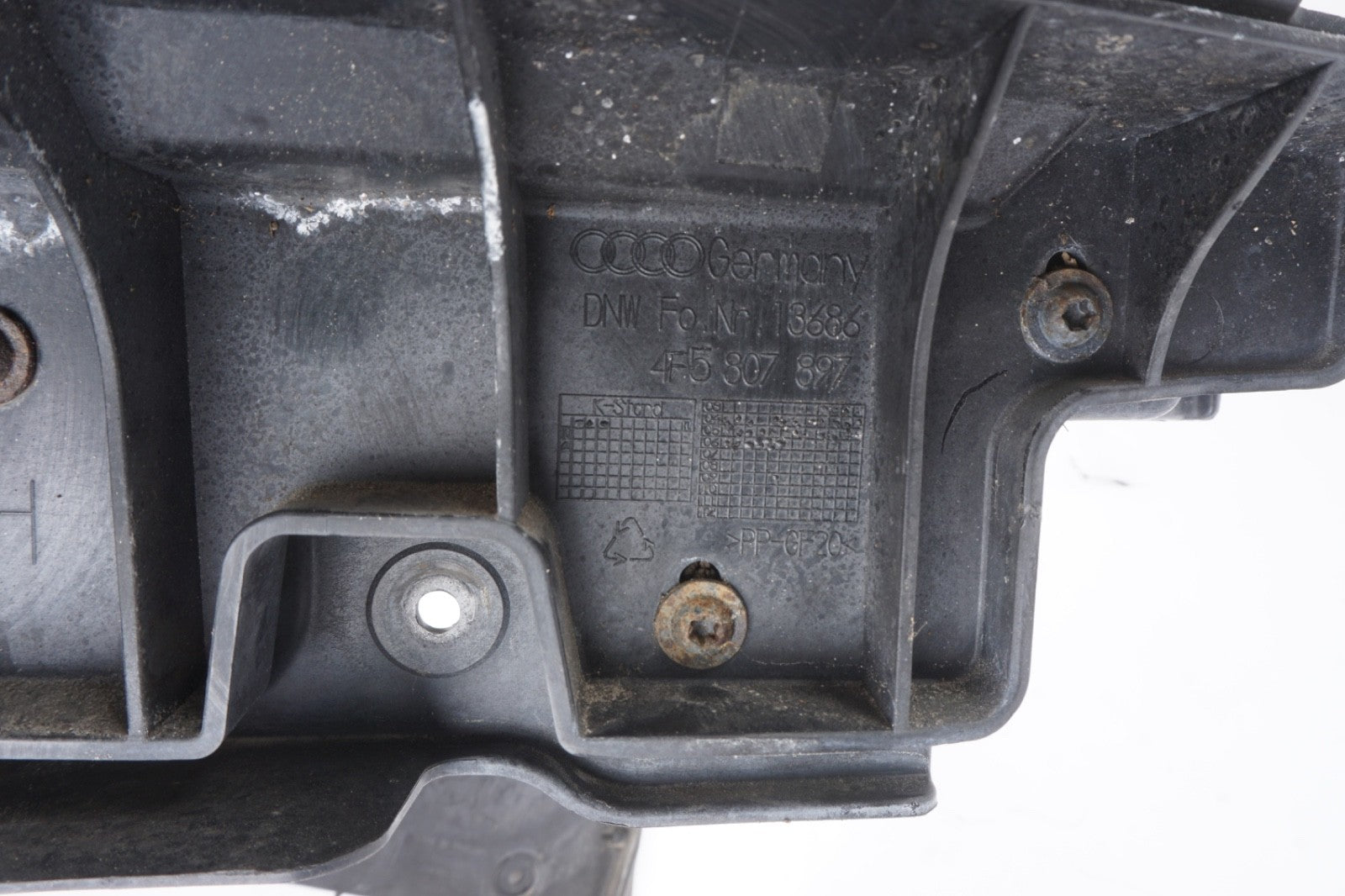 2005 - 2011 Audi A6 Rear Bumper Mount Bracket Set OEM
