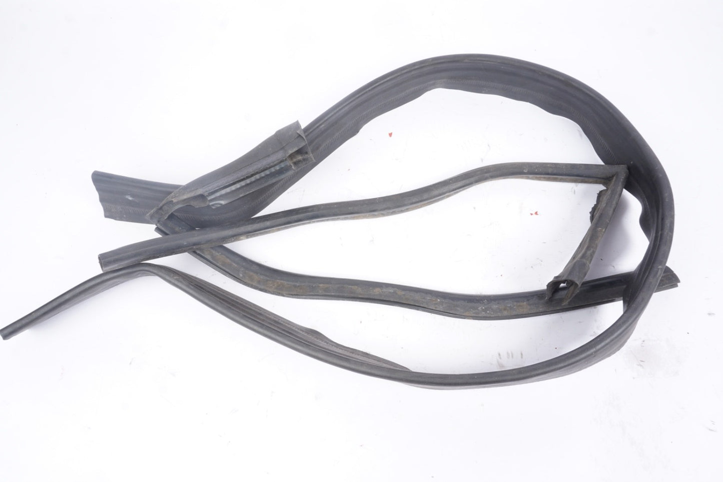 2010 - 2016 Mercedes Benz E Class W212 Engine Compartment Rubber Seal Set Oem