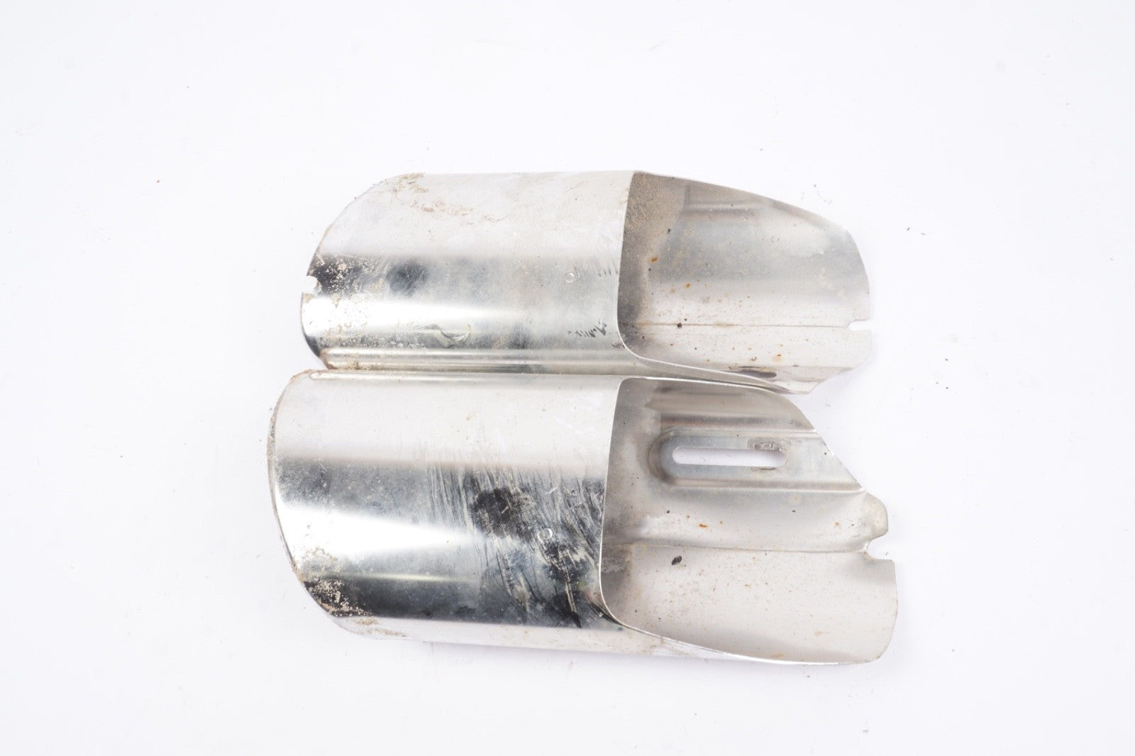 08-16 Mercedes W204 C350 E350 Rear Bumper Exhaust Muffler Tips Set of 2 OEM
