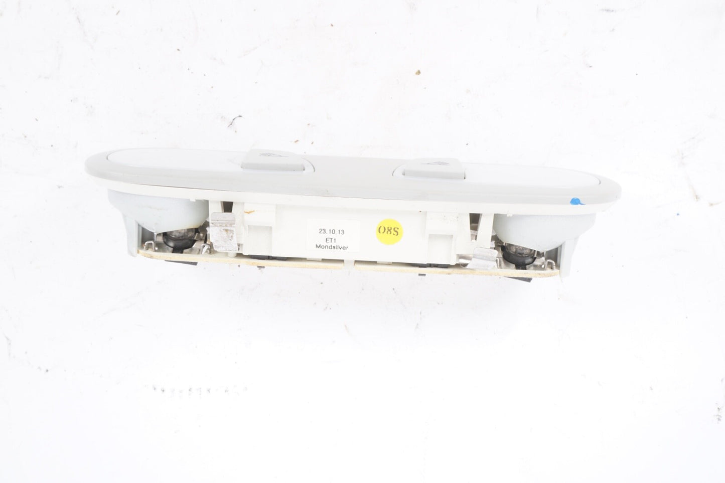 2012-2014 2016-2018 AUDI A7 C7 - REAR DOME Reading Light 4G0947111A