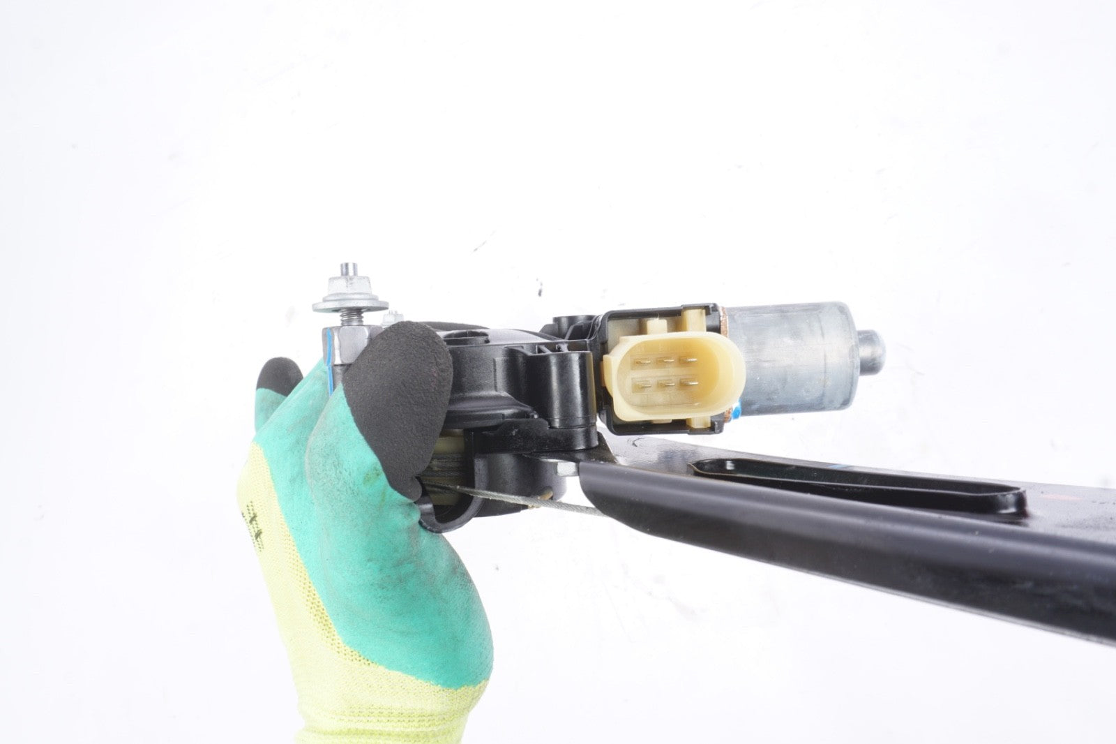 2018 - 2023 BMW X2 F39 REAR RIGHT SIDE DOOR WINDOW REGULATOR OEM 7420414