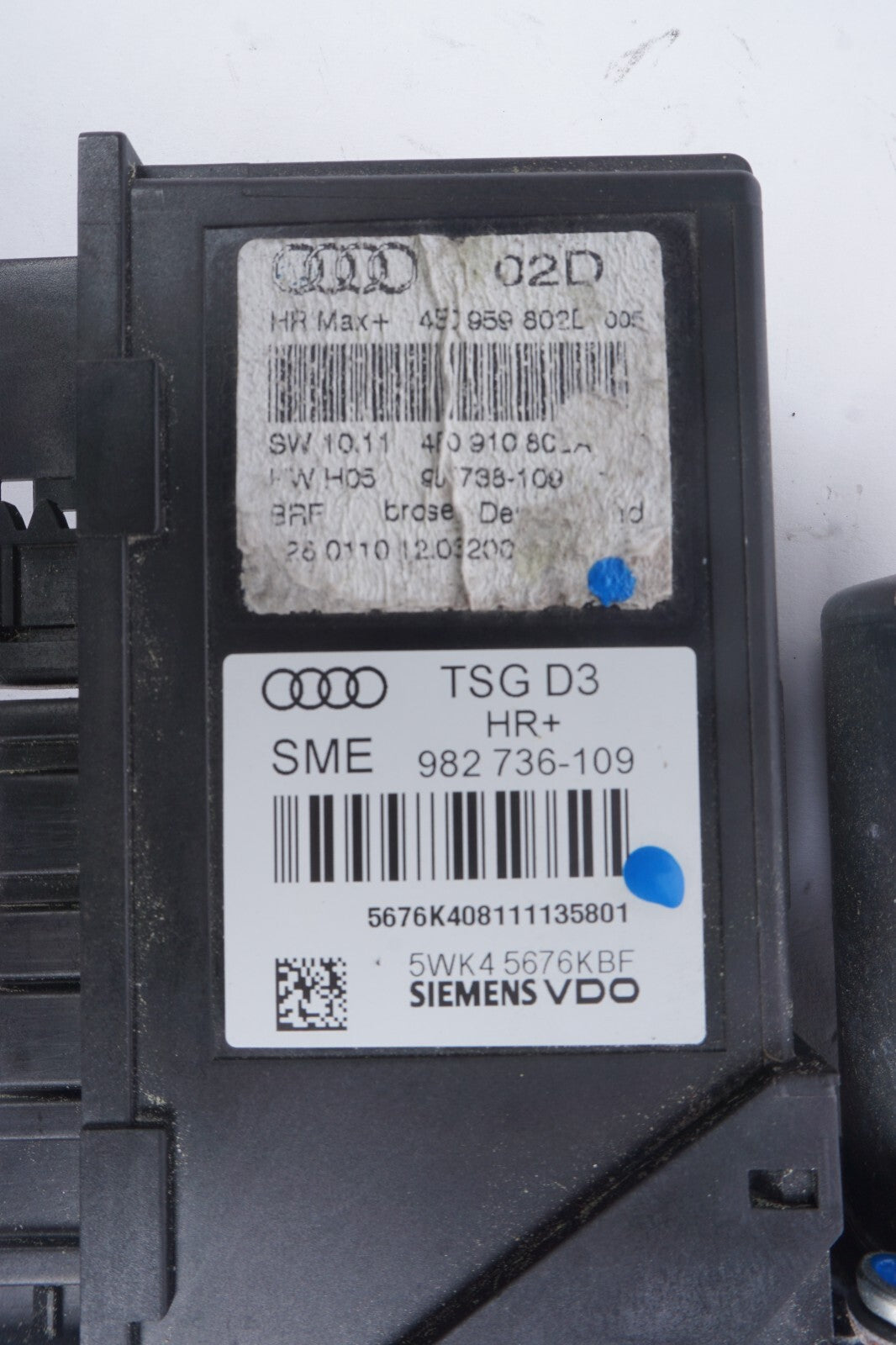 2004  - 2010 Audi A8 A8L Front Right Passenger Side Window Motor OEM