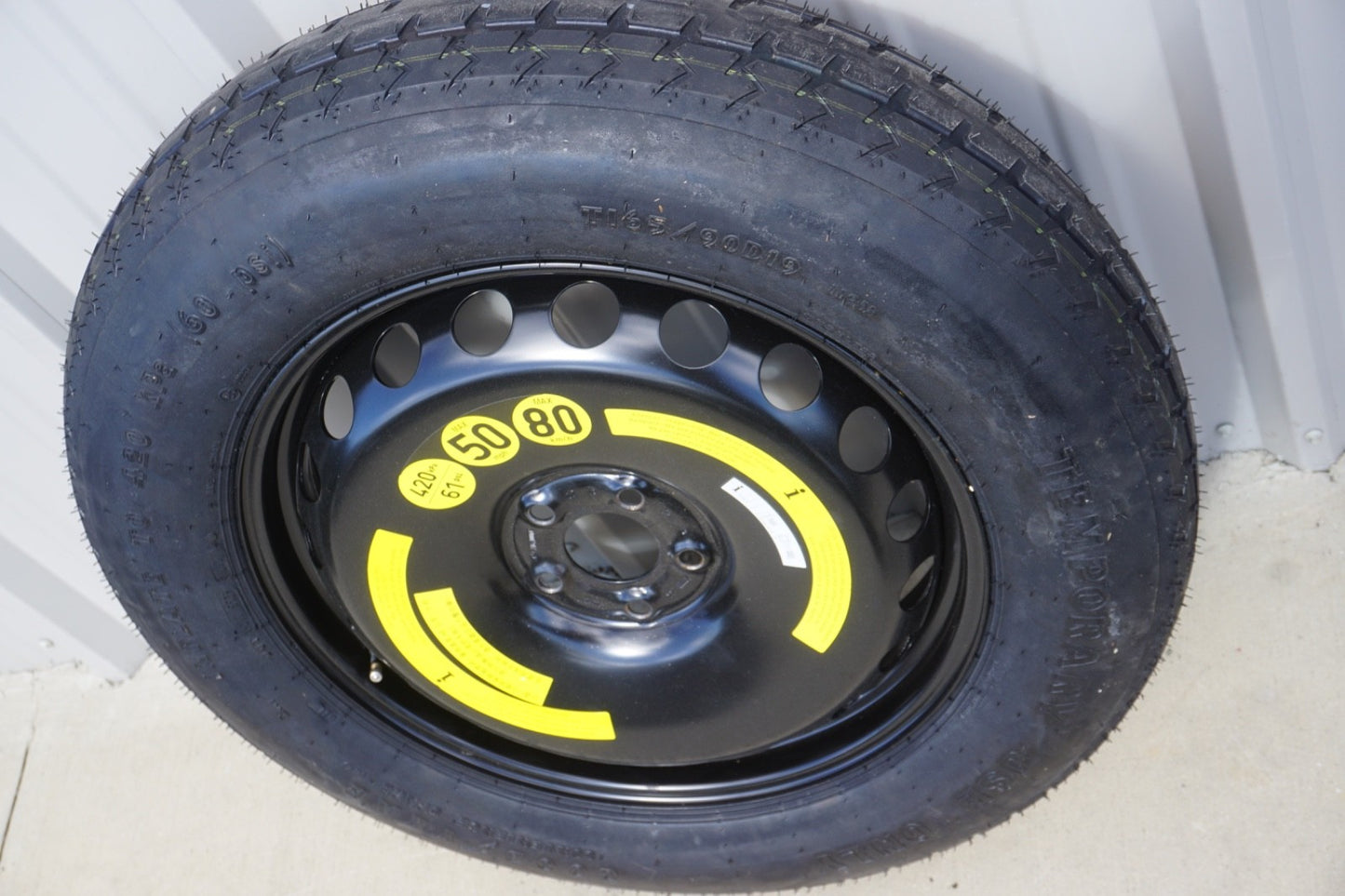 2013 - 2019 Mercedes GL450 Emergency Spare Tire Wheel Donut Rim T165/90 D19 OEM
