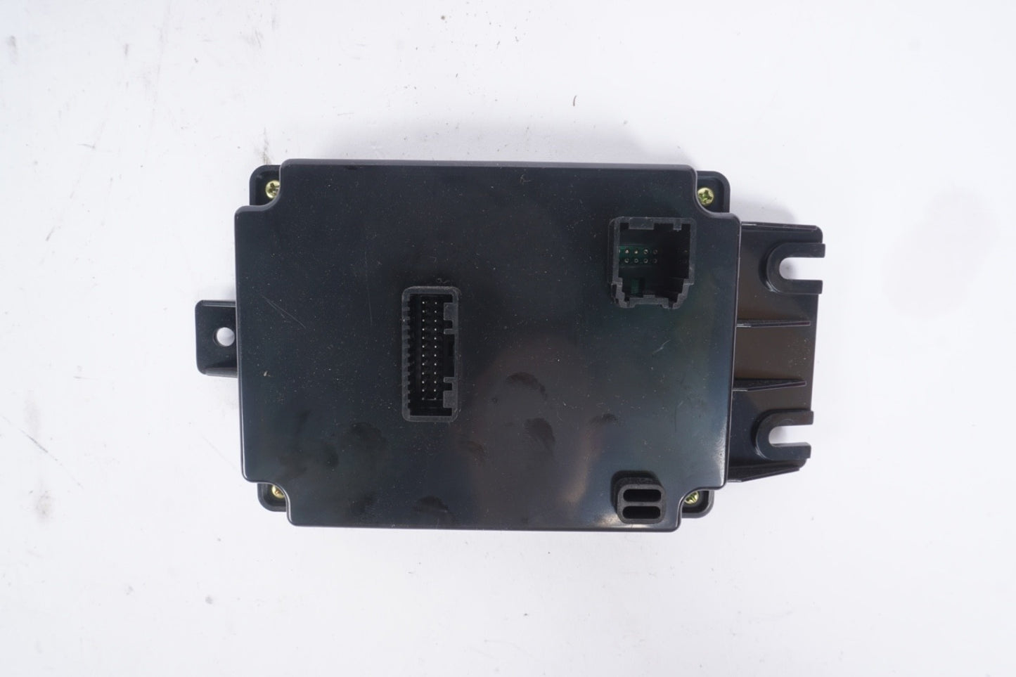 2014 - 2019 MASERATI GHIBLI OEM A/C HEATER CLIMATE CONTROL MODULE 670009658