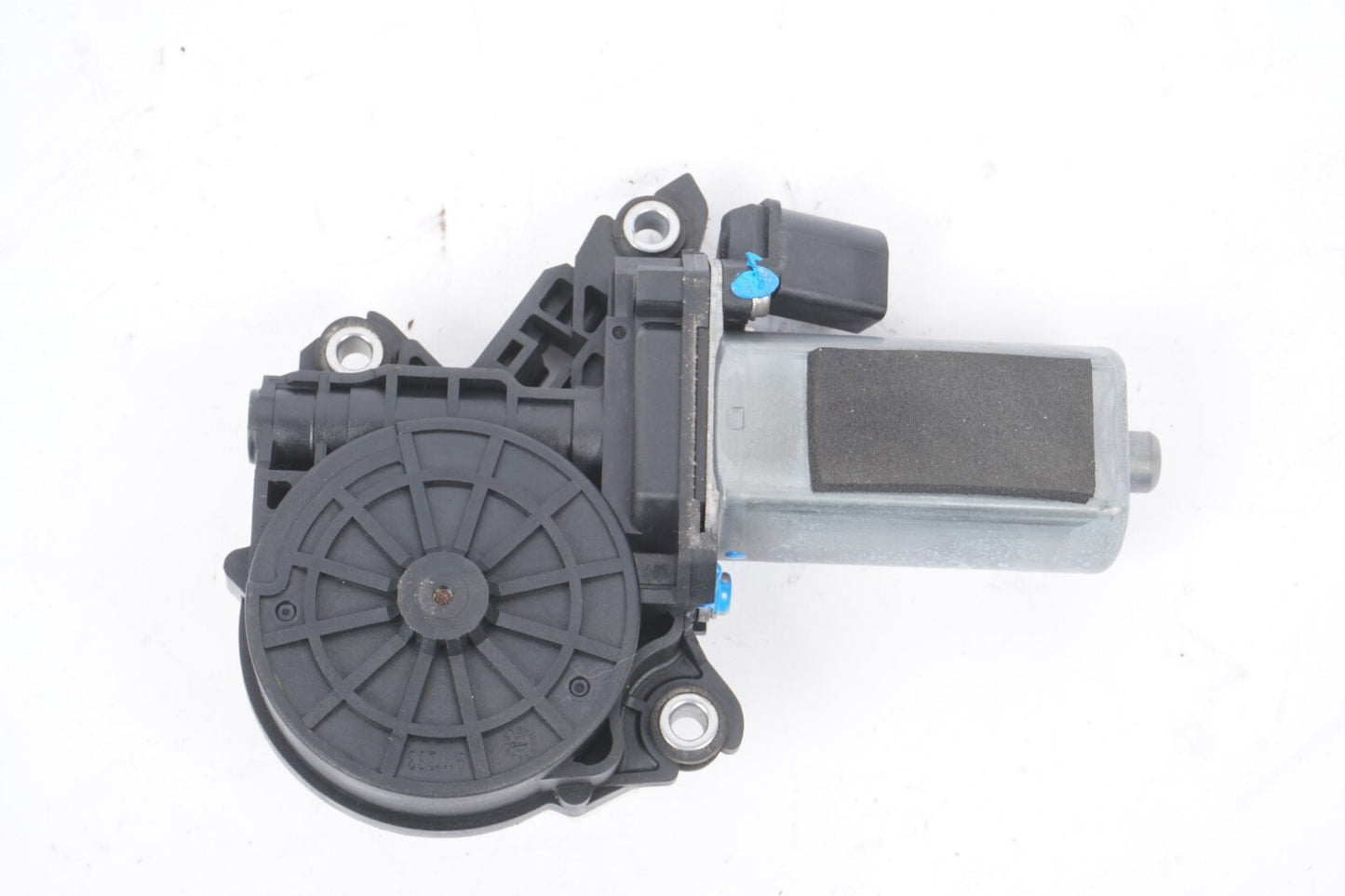 2011 - 2017 Audi A8L A8 Rear Right Pass Side Power Door Close Assist Motor  OEM