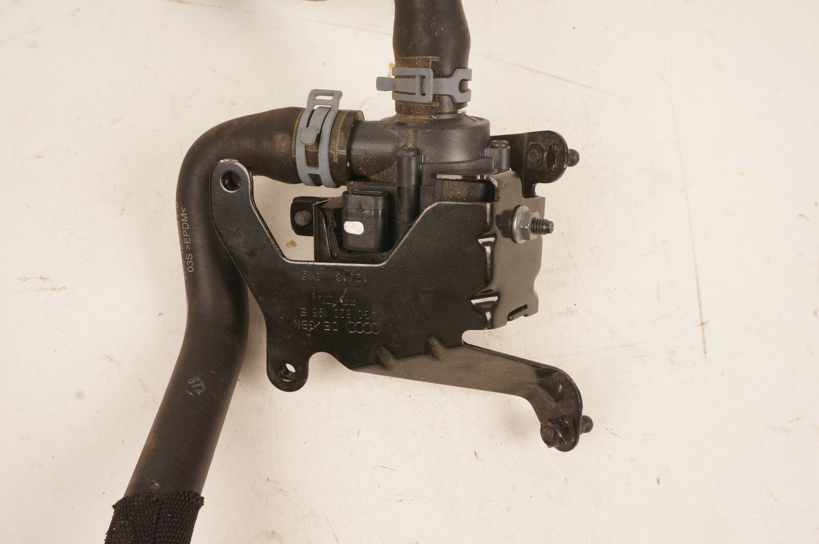 12-15 AUDI C7 A6 A7 ENGINE COOLANT AUXILIARY AUX WATER PUMP 4G0820195E OEM
