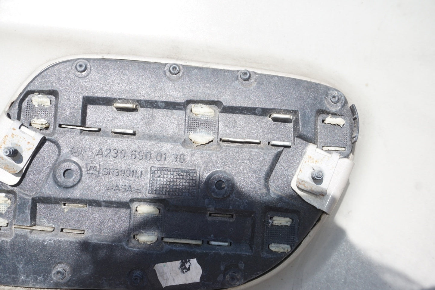 2003 - 2008 Mercedes R230 SL500 SL55 fender, left 03-08 SL500 SL600 2308800118