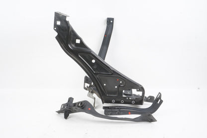 2014 - 2016 Mercedes W207 E350 Convertible Front Left Side Headlight Bracket
