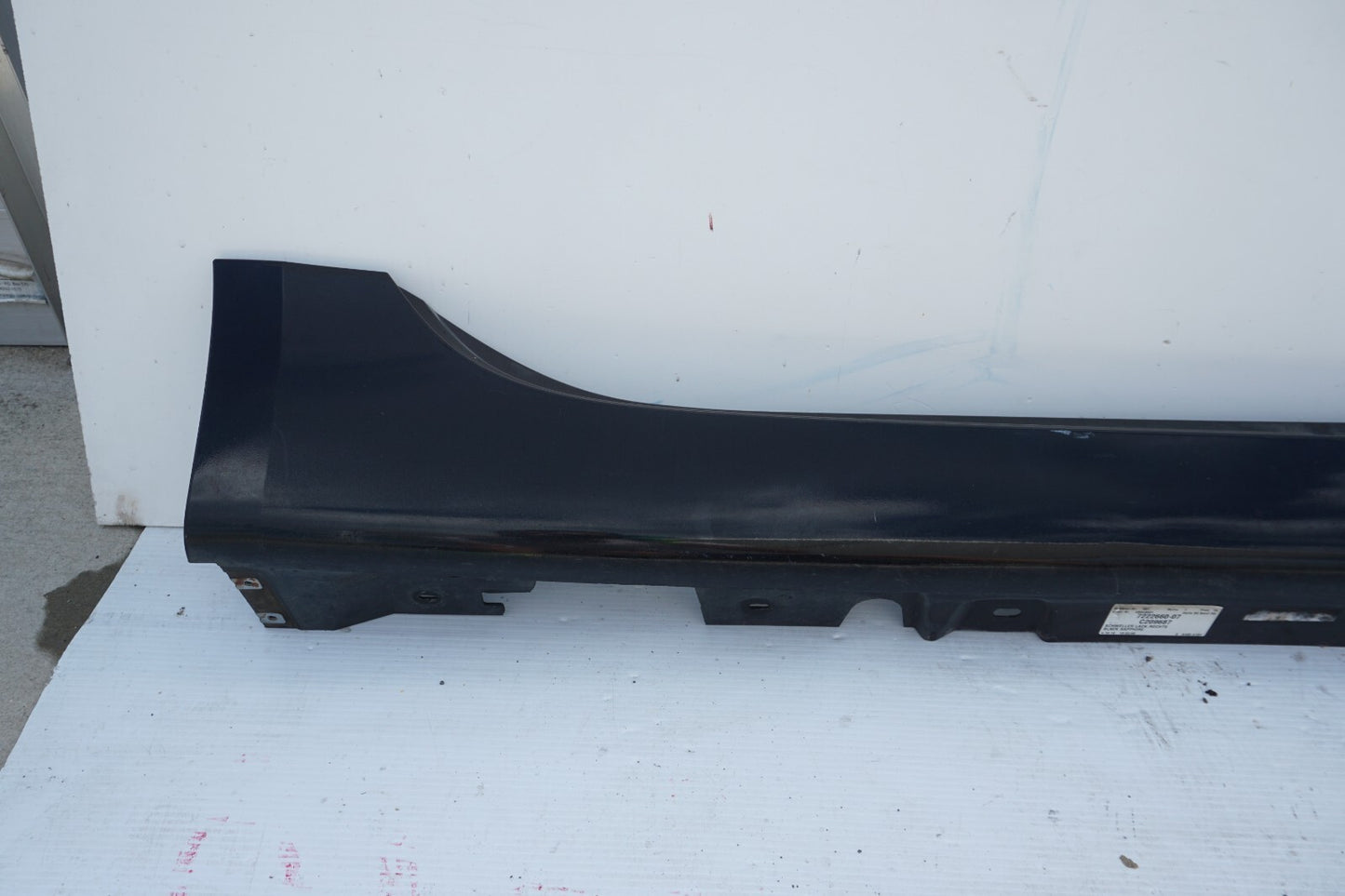 2010-2017 BMW 550I GT F07 RIGHT PASSENGER SIDE SKIRT ROCKER PANEL OEM