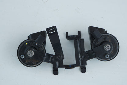 2011 - 2017 AUDI A8L HORN SIGNAL W/ BRACKET SET OF 2 OEM