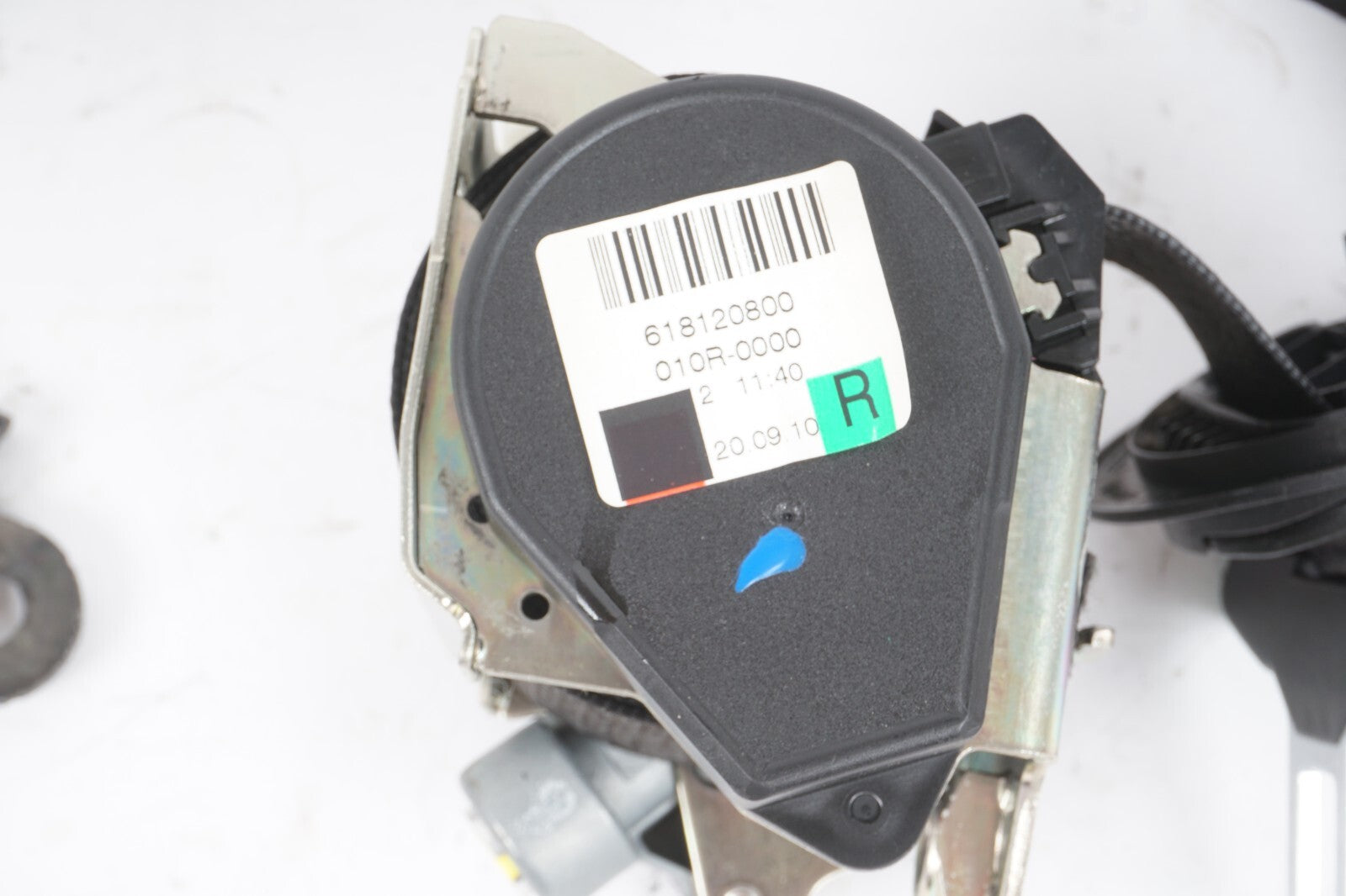 2010 - 2017 BMW 550I GT F07 FRONT RIGHT PASSENGER SEAT BELT RETRACTOR  OEM