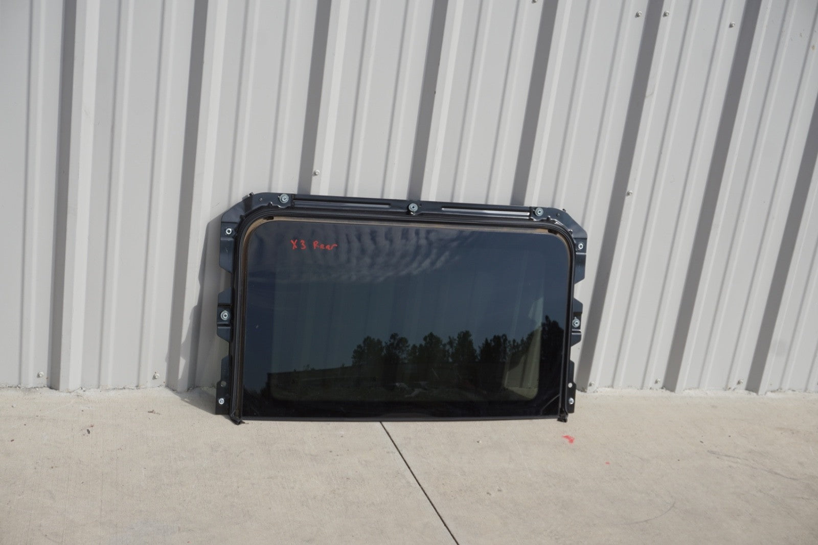 2011 - 2017 BMW X3 (F25) REAR PANORAMIC SUNROOF SUN ROOF GLASS WINDOW
