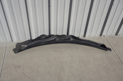 2003 - 2012 Mercedes Benz Sl Class R230 Cowl Vent Panel Windshield Window Front