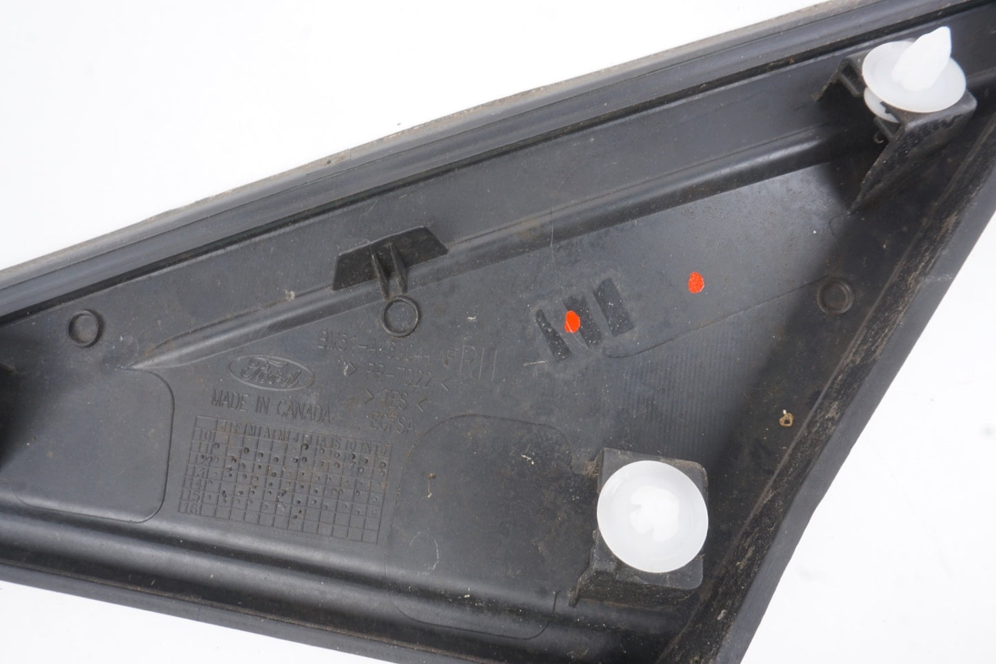 2012 - 2018 Ford Focus Front Left And Right Fender Corner Trim Panel Molding OEM