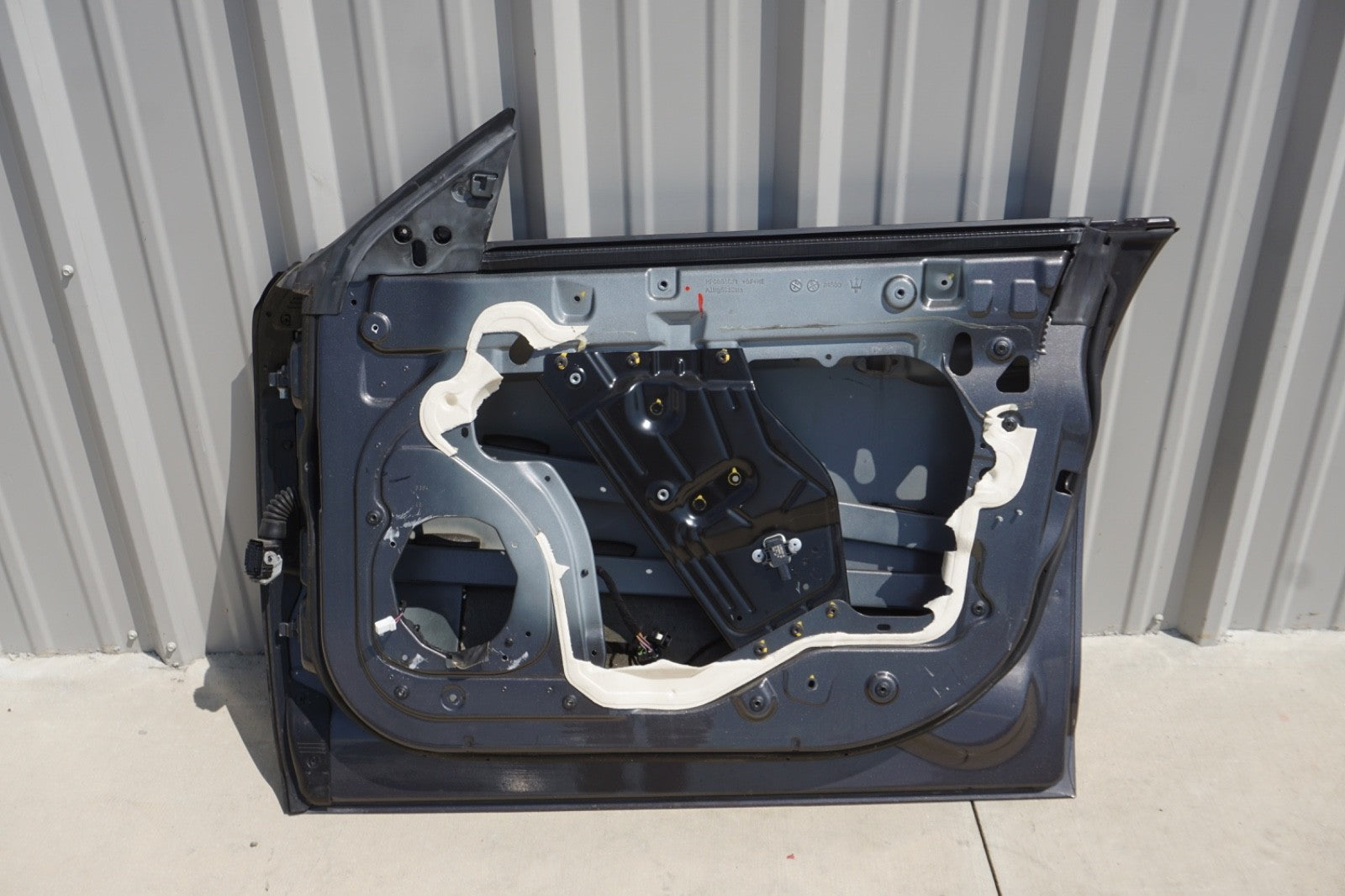 2014 - 2020 MASERATI GHIBLI FRONT RIGHT PASSENGER SIDE DOOR SHELL PANEL OEM