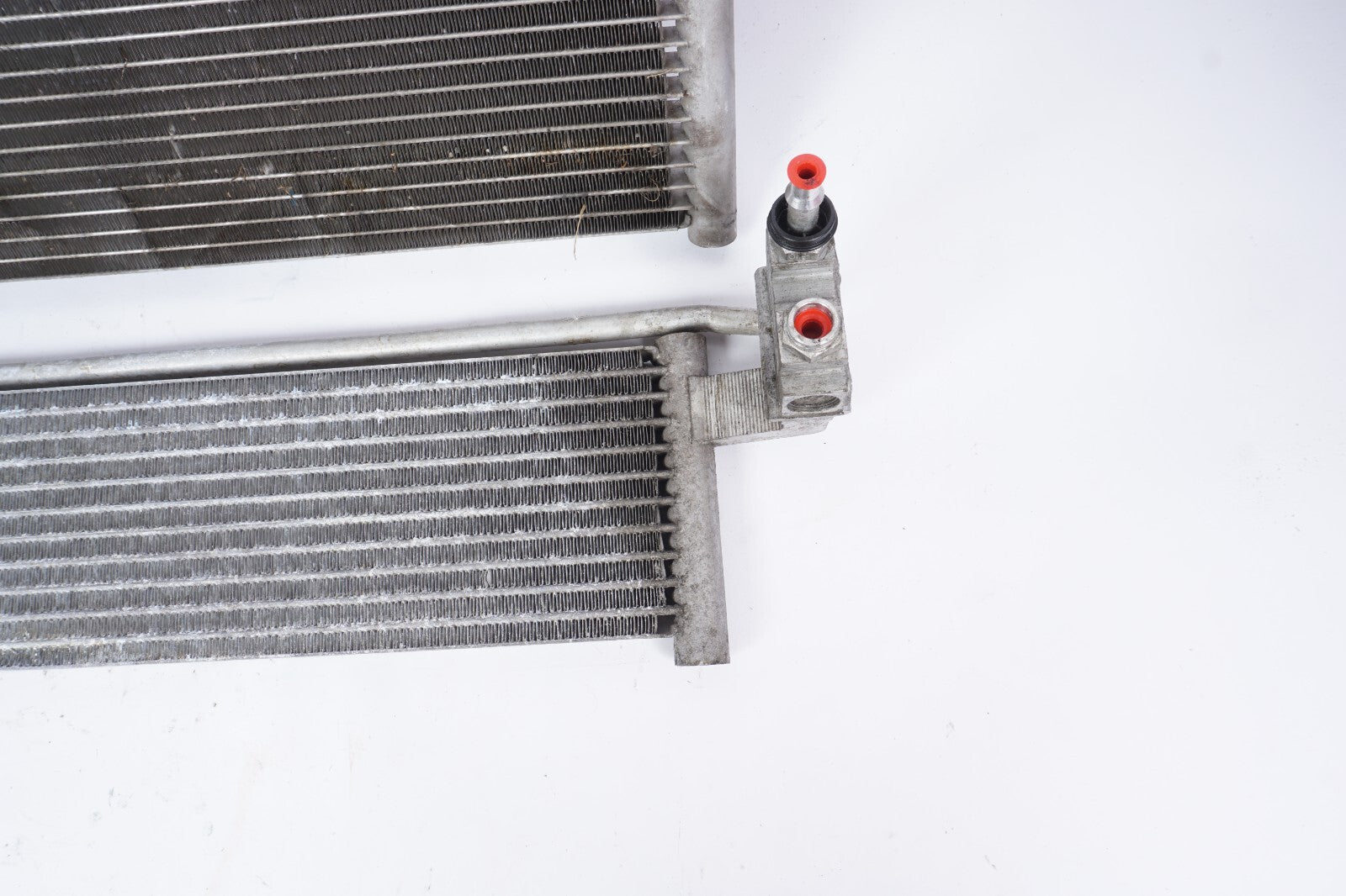 11-13 Mercedes CL550 S550 Cooling Radiator   & Transmission Cooler OEM