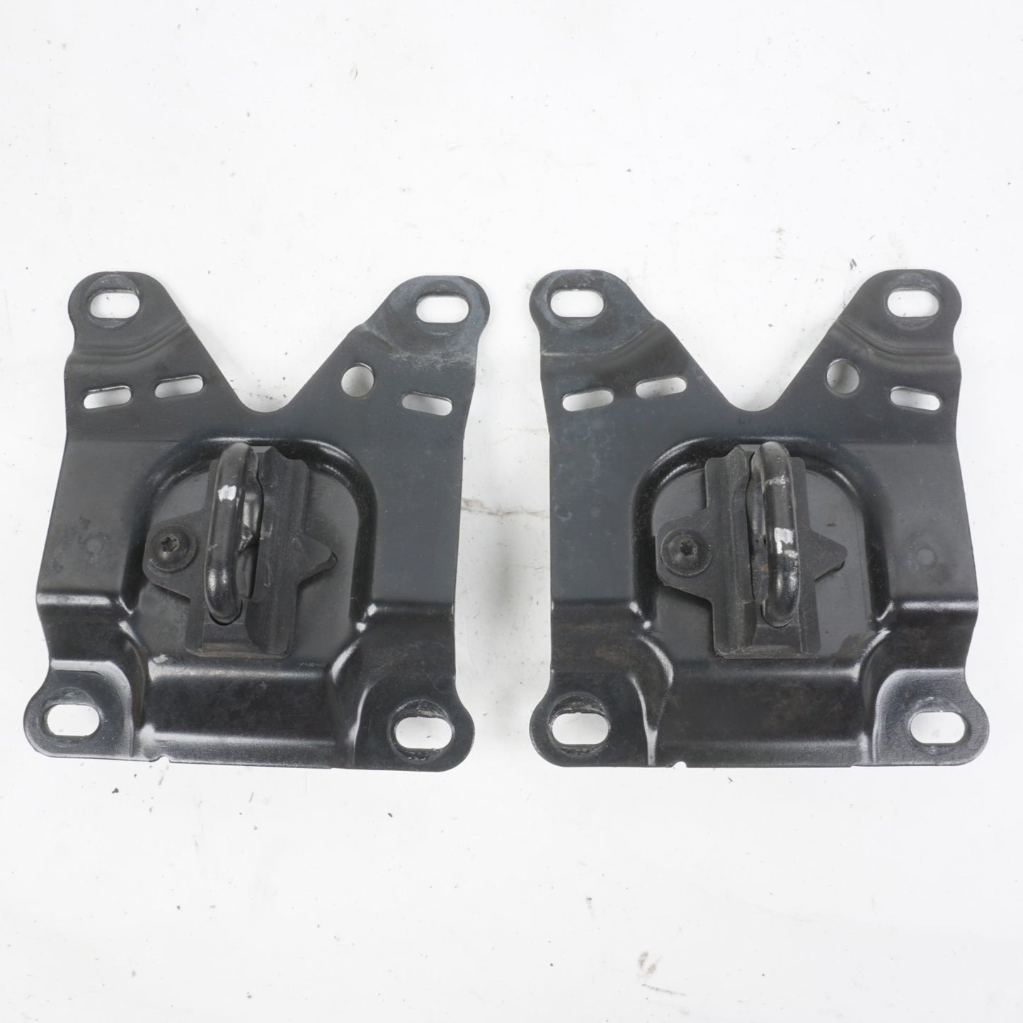 2011-2018 Audi A8 A8L Hood Bonnet Lock Latch Striker Set 4H0823186D OEM
