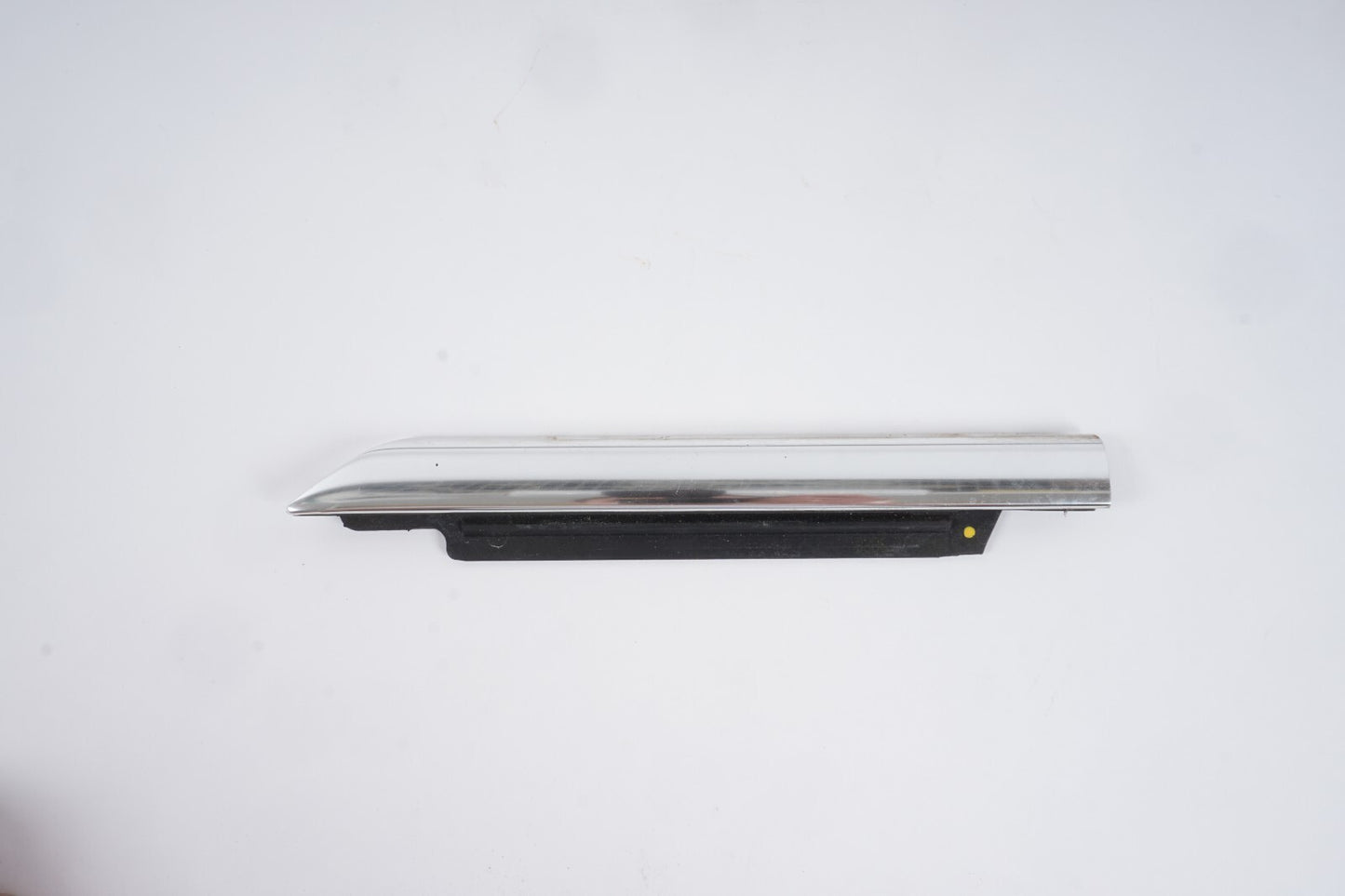 2014 - 2019 MASERATI GHIBLI FRONT LEFT DRIVER WINDOW CHROME BELT MOLDING OEM