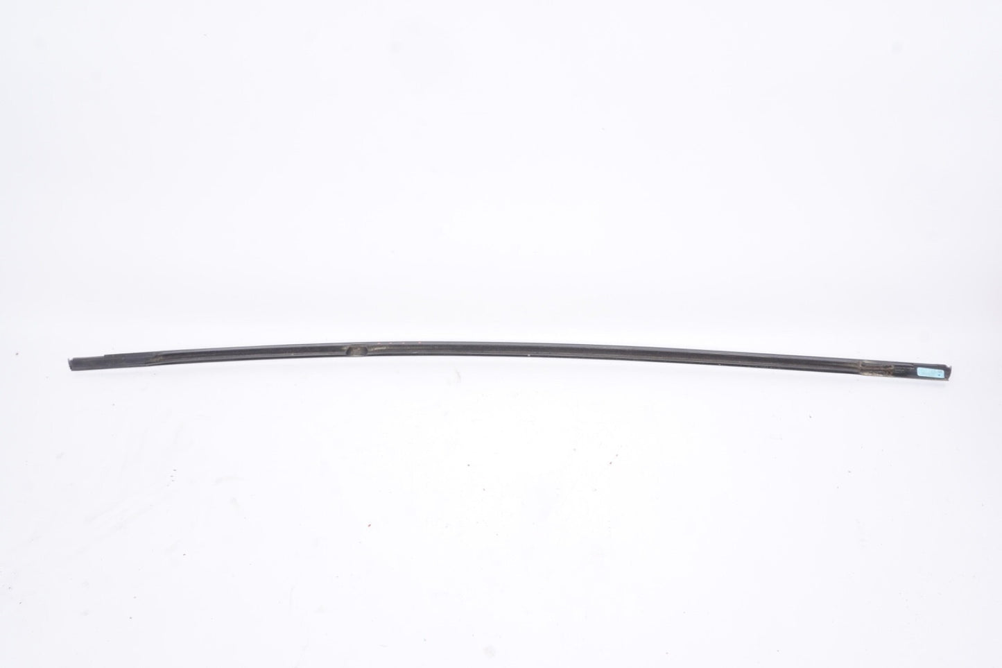 2015-2020 MERCEDES GLA250 X156 REAR RIGHT SIDE DOOR WINDOW BELT MOLDING OEM