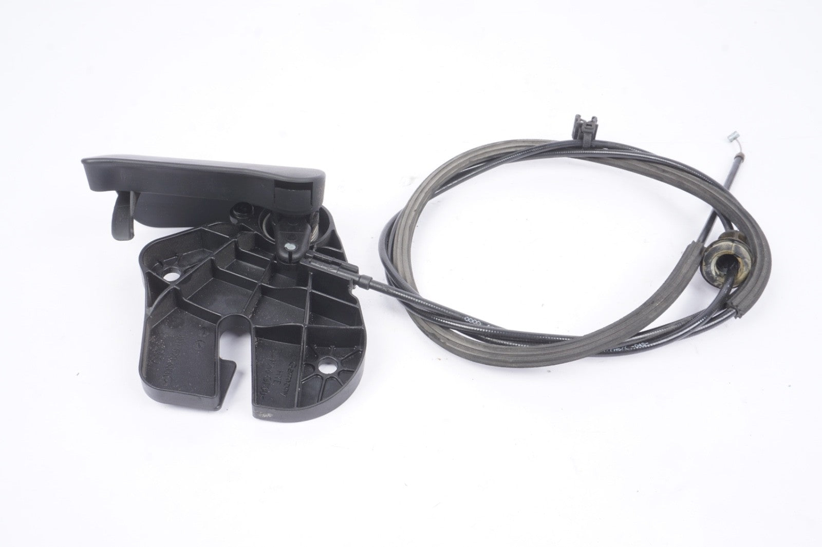 2011-2018 AUDI A8 A8L S8 HOOD LATCH RELEASE LEVER BRACKET W/ HANDLE 4H1823633