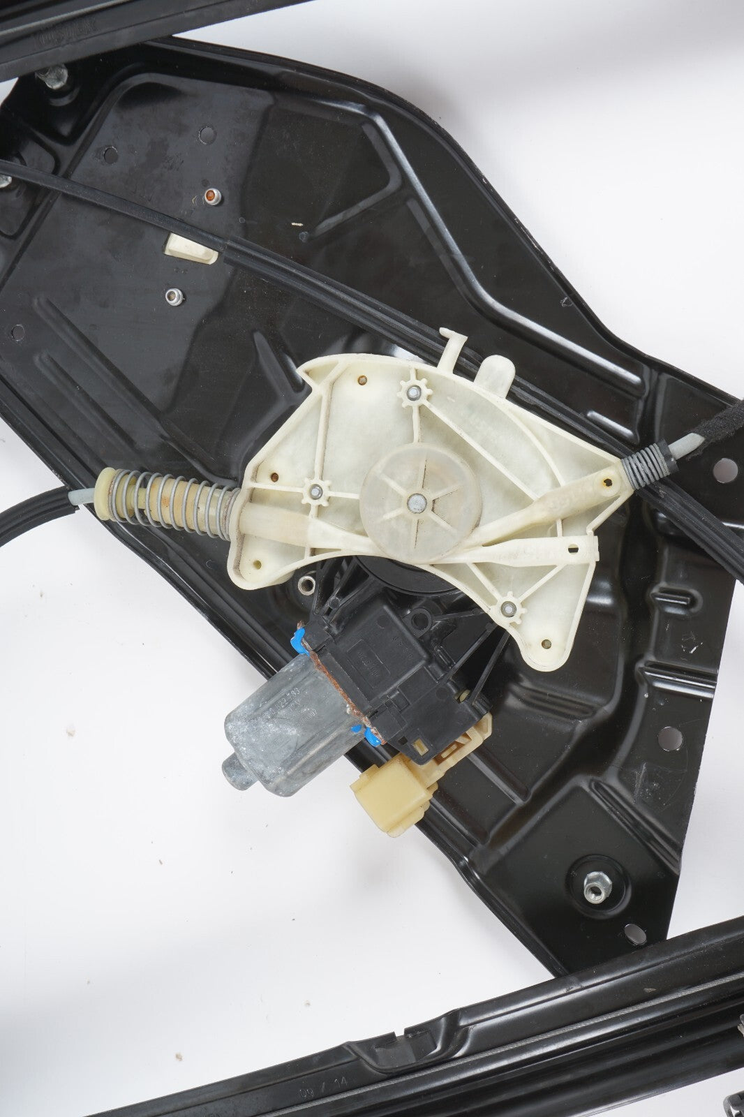 2014-2019 MASERATI GHIBLI FRONT RIGHT PASSENGER WINDOW REGULATOR & MOTOR OEM