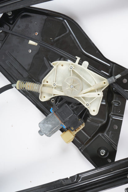 2014-2019 MASERATI GHIBLI FRONT RIGHT PASSENGER WINDOW REGULATOR & MOTOR OEM
