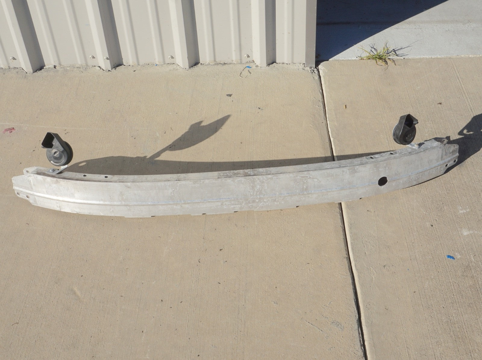 2007 – 2013 Mercedes S550 W221 Front Bumper Reinforcement Impact Bar A2216221504