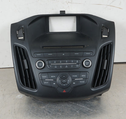 15-18 FORD FOCUS RADIO AUDIO CONTROL SWITCH PANEL AIR VENT OEM