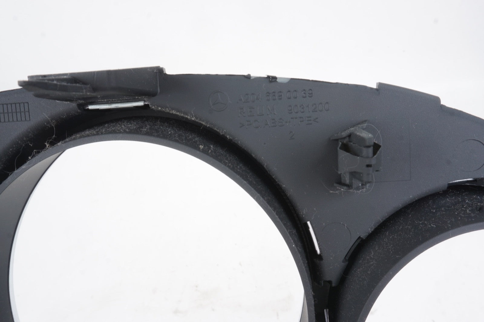 2012 - 2014 Mercedes C250 C300 Instrument Cluster Speedometer Trim Panel OEM